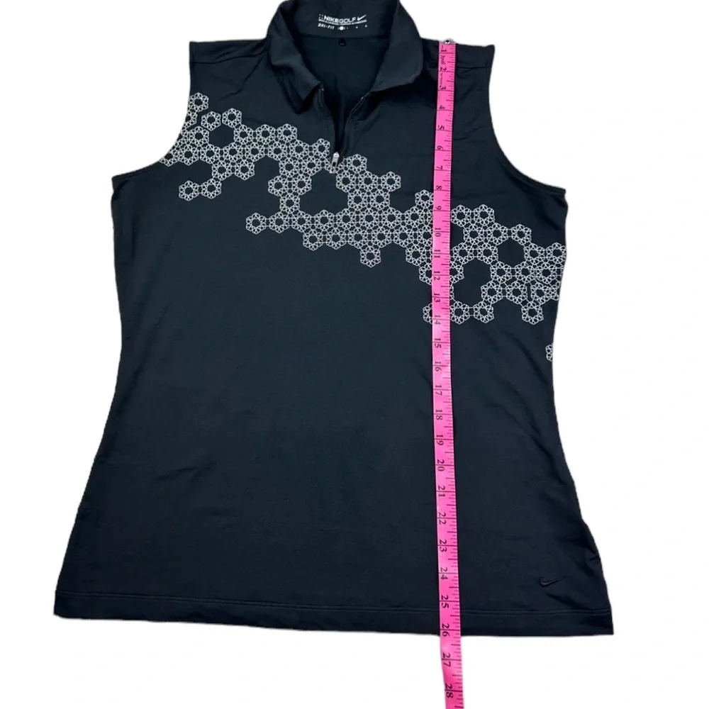 NIKE: Black Sleeveless Golf Geometric Athletic Top -Size Large